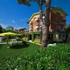 Versilia Frühstückspension Lido di Camaiore